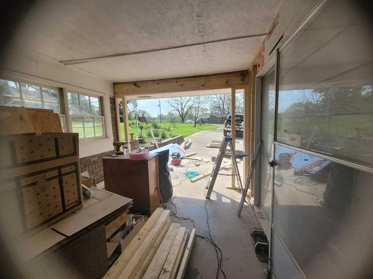 Air movers and dehumidifier for Drying & Dehumidification in Running Springs